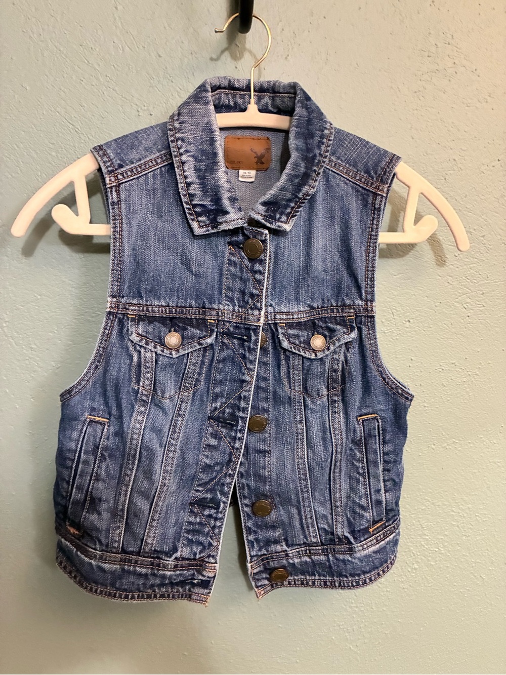 American Eagle Outfitters women’s ' Blue Denim Vest